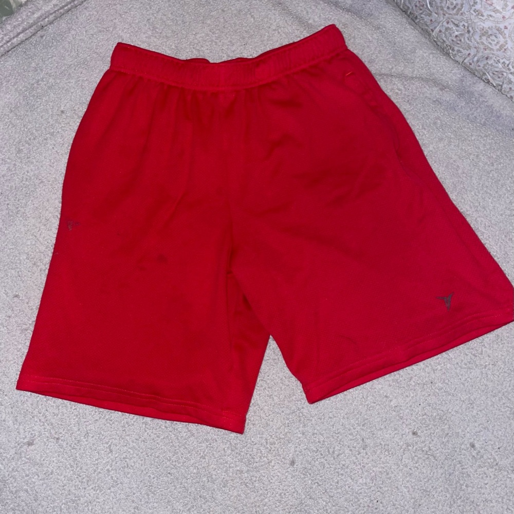 Under Armour Men's Vibrant Red Athletic Shorts